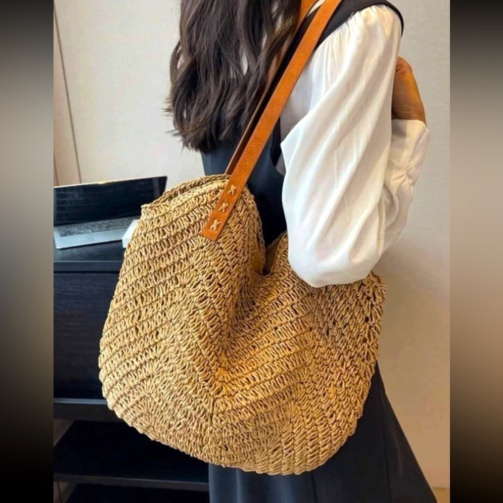 Portable, Lightweight Minimalist Rattan Summer Bag